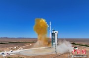 占卜道具我国首颗地球物理场探测业务卫星“张衡一号”02星成功发射